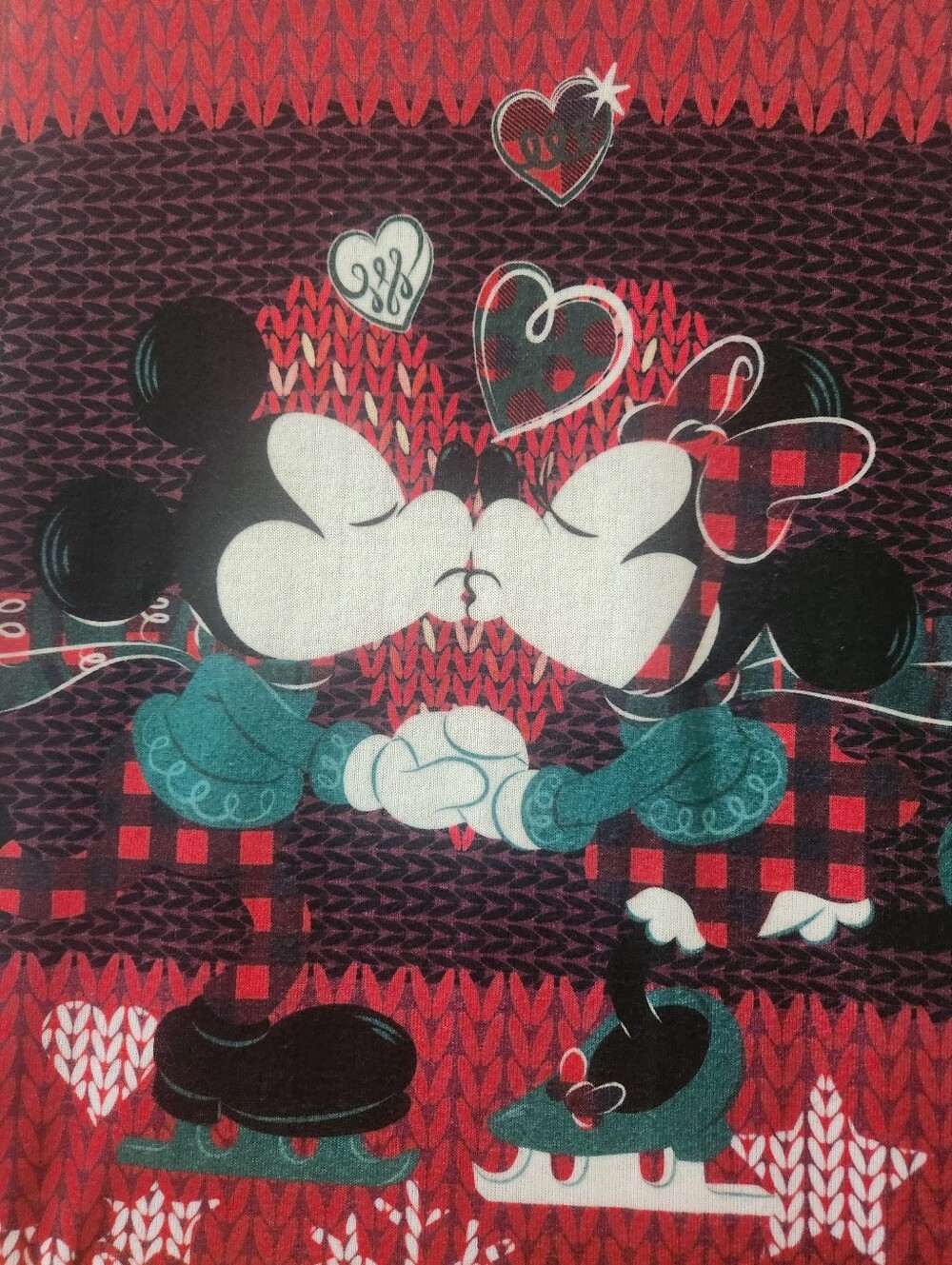 Disney Rare Red Plaid Minnie & Mickey Graphic Short Sleeve Tee - Women's Large - Picture 2 of 7